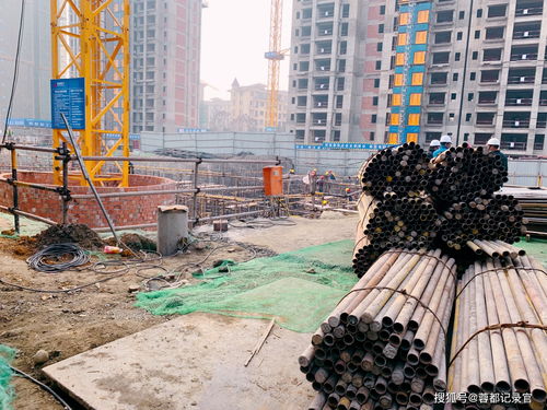 新都區(qū)2.4公里空中商業(yè)施工進(jìn)展及超線公園5、8號(hào)地塊建設(shè)工程動(dòng)態(tài)